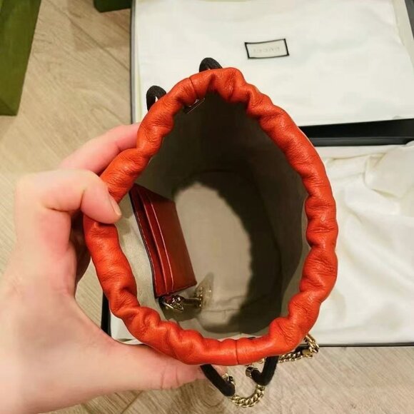 NIB Authentic Gucci GG Marmont Bucket Bag Diagonal Quilted Leather Mini-ORANGE - Picture 3 of 5